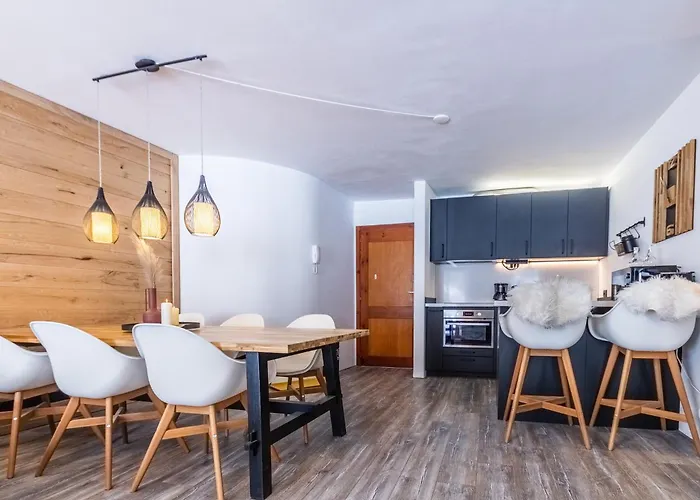 Hellochalet - The Matterhorn Heaven - Ski-in Ski-out Holiday home *